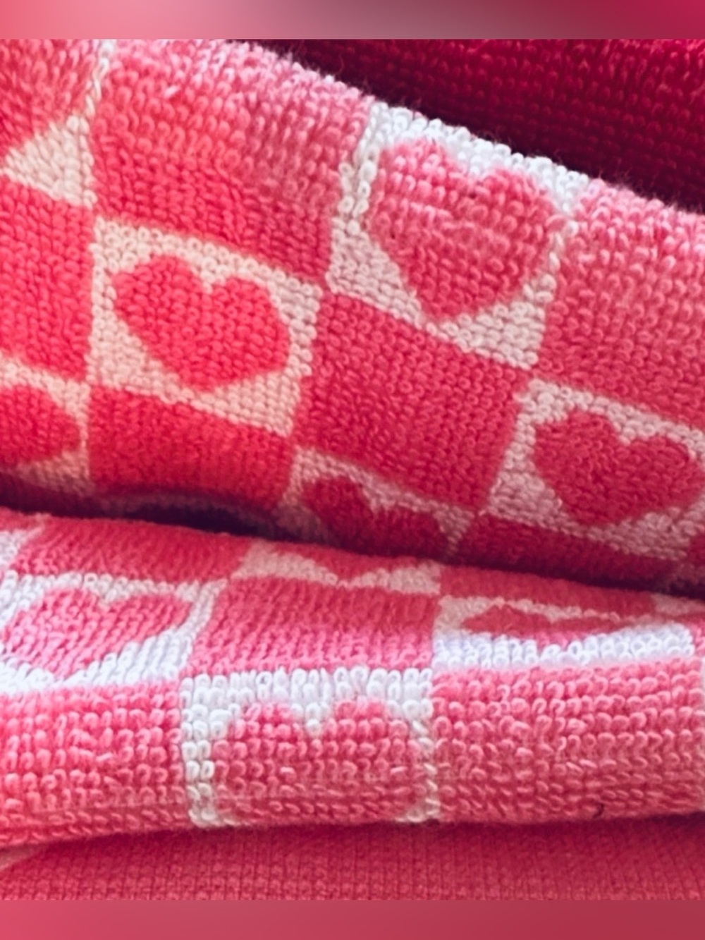8 Pack Colorful Heart Kitchen Towel Set
By Member’s Mark NWT ❤️🤍🩷 - Picture 2 of 4